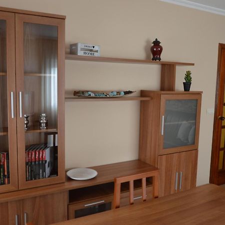 Piso Da Empegada Apartment Arzua Bagian luar foto