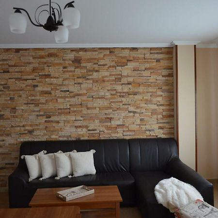 Piso Da Empegada Apartment Arzua Bagian luar foto