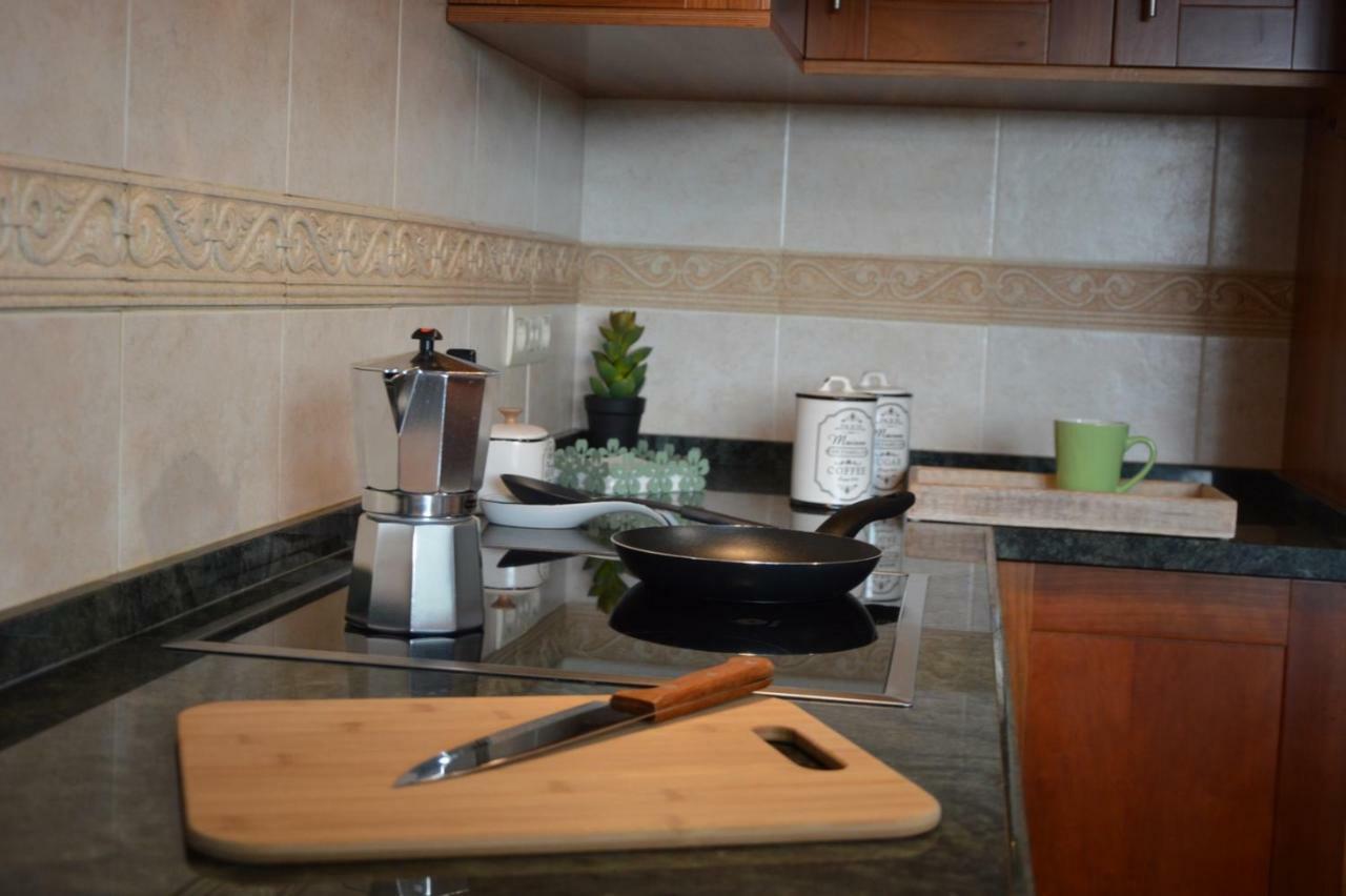 Piso Da Empegada Apartment Arzua Bagian luar foto