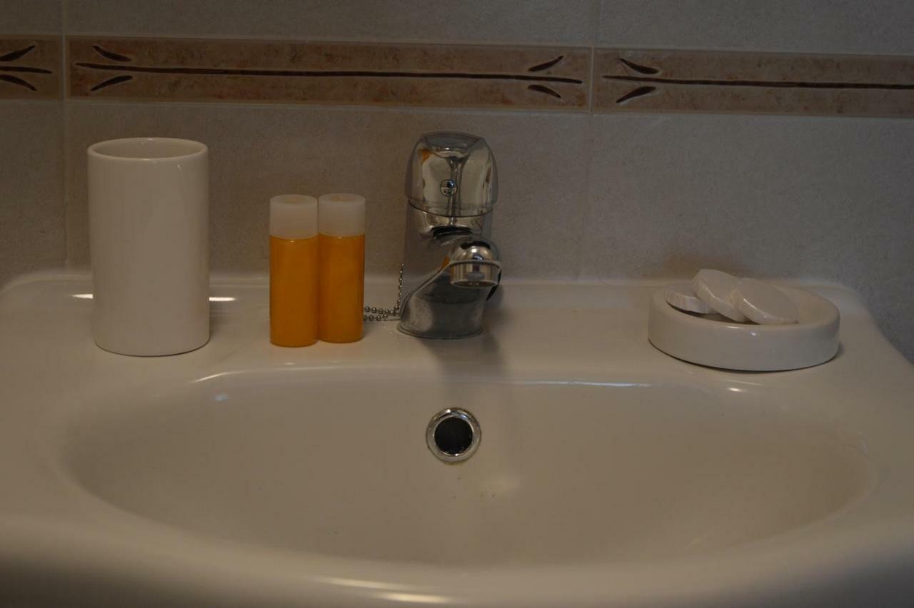 Piso Da Empegada Apartment Arzua Bagian luar foto